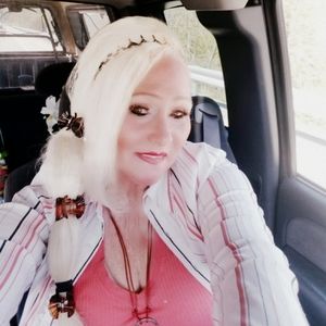 Meet your Posher, Rhonda